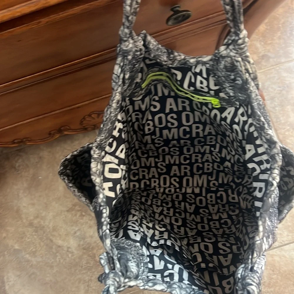 Marc by Marc Jacob's tote - Picture 3 of 3